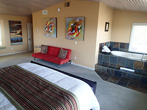 A View of the Lake Bed & Breakfast in West Kelowna offers 4 beautifully appointed guest rooms.