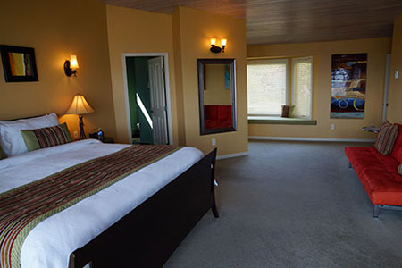 Our beautiful rooms and our reasonable rates will make your stay at A View of the Lake B & B in West Kelowna a very memorable one.